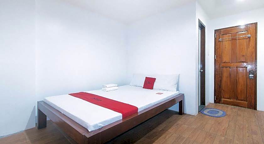 RedDoorz @ Mina's Place 2 Banez Ville Tacloban