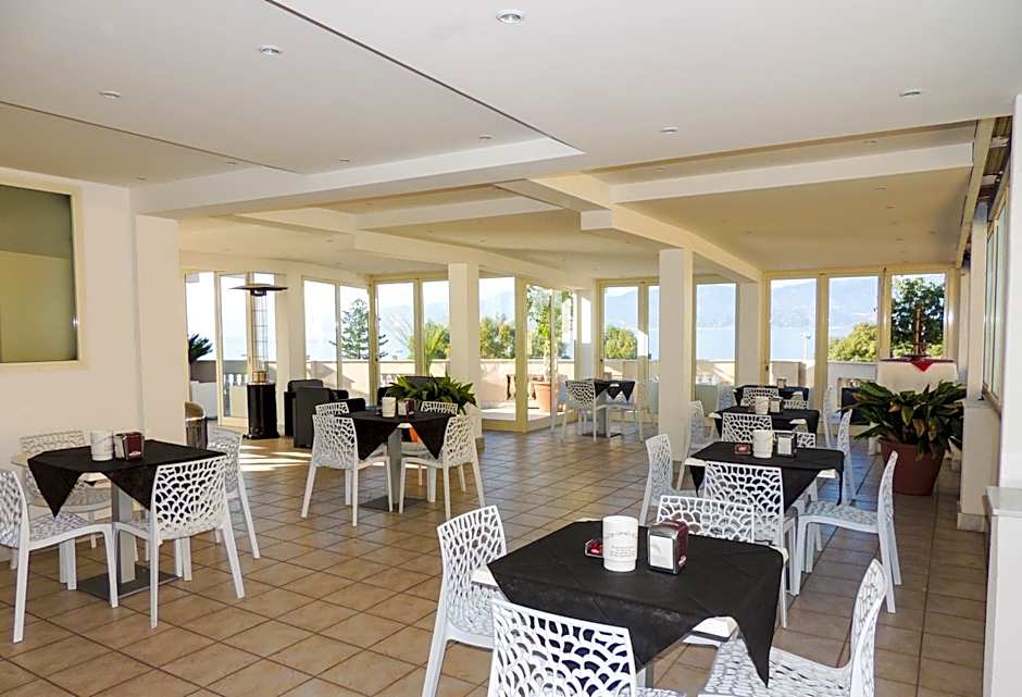 Hotel Lungomare