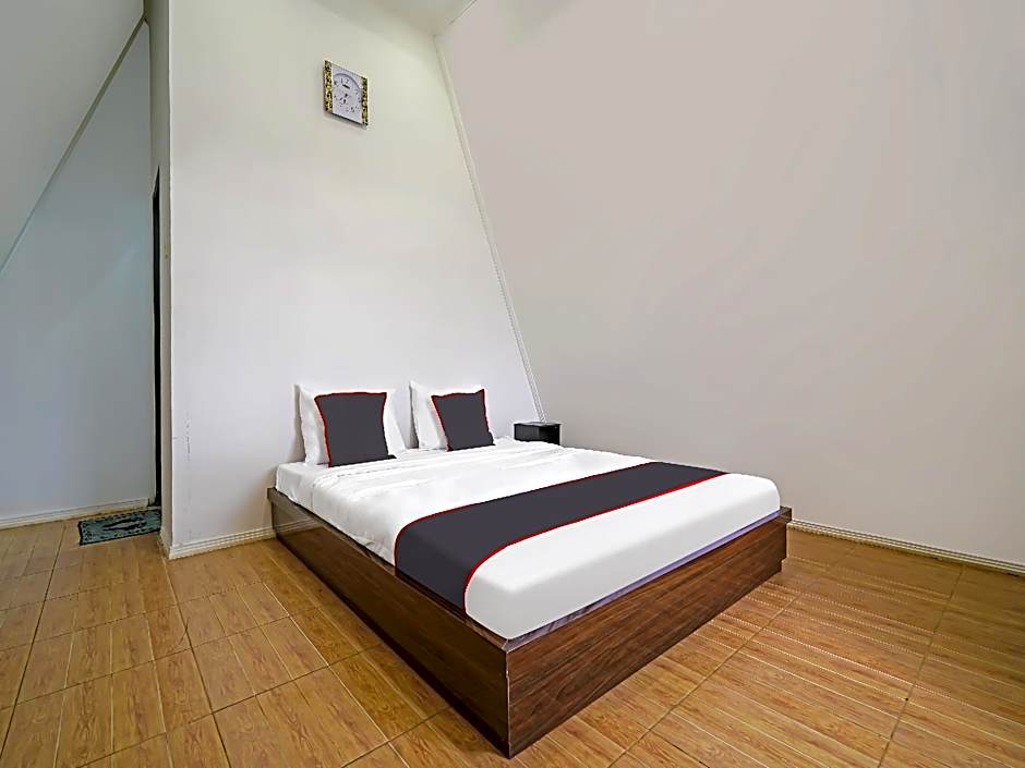 Collection O 92634 Villa Ds