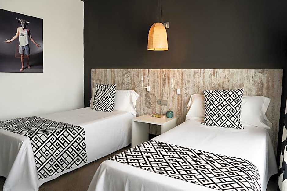Aparthotel Playasol Mogambo
