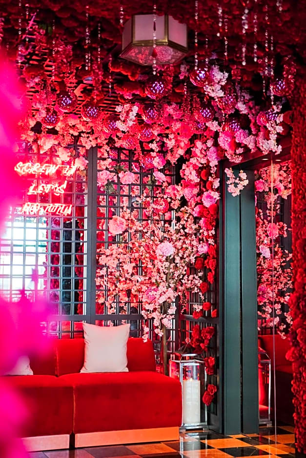 Virgin Hotels New Orleans