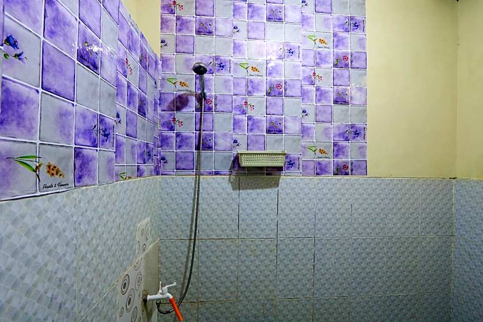 SPOT ON 2497 Pesona Guest House