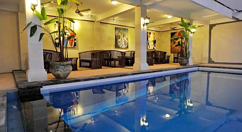 Aquarius Beach Hotel