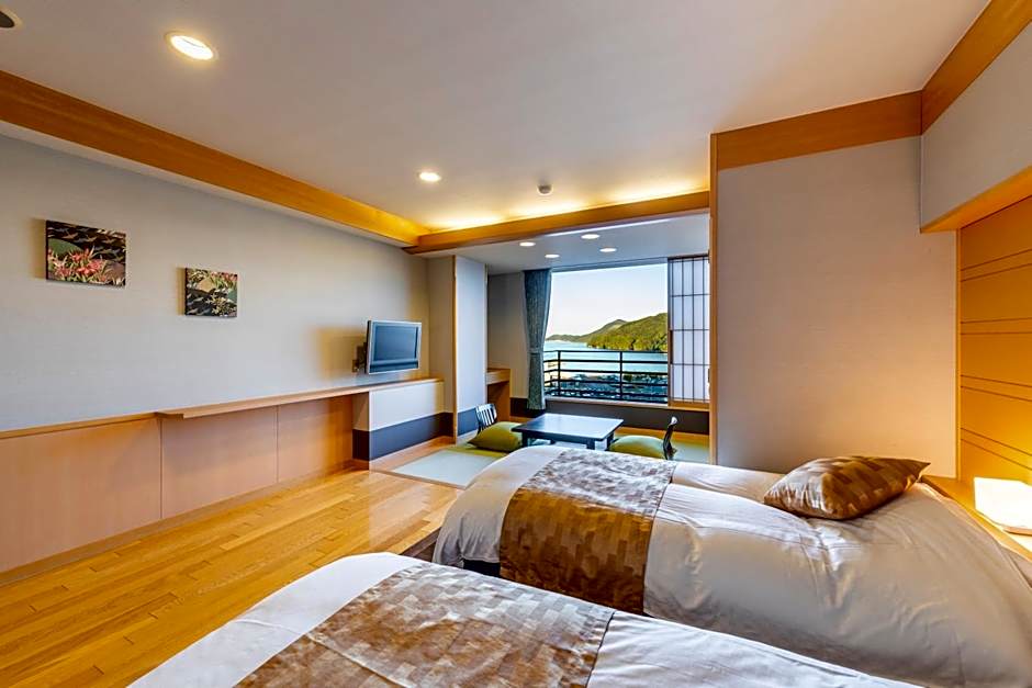 Photo 1 of 6 of Ocean View, South Wing