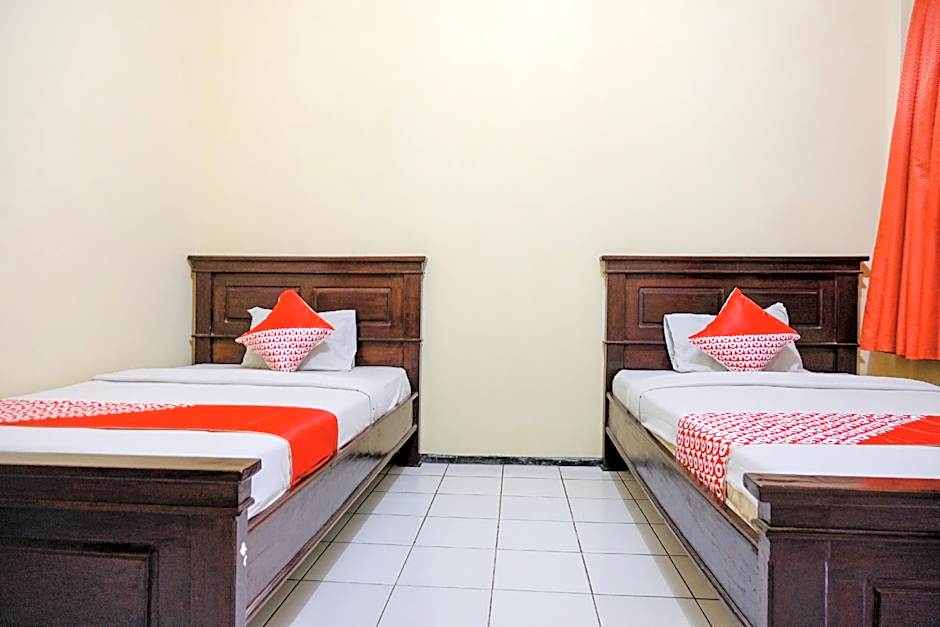 OYO 1984 Hotel Istana Family Syariah