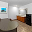Days Inn & Suites by Wyndham Lubbock Medical Center