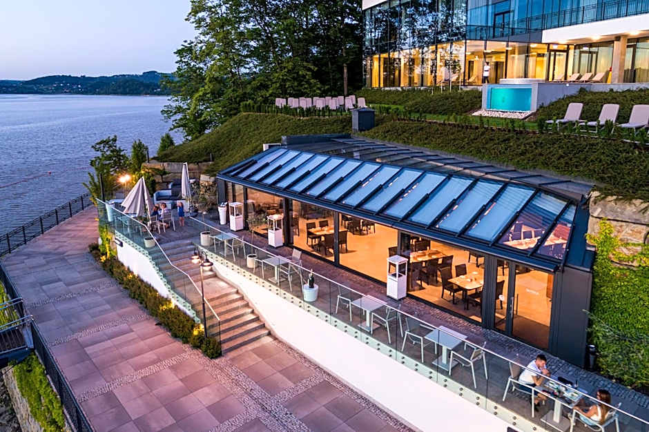 Heron Live Hotel Marina & SPA