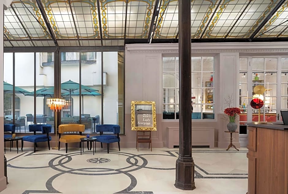 Anglo American Hotel Florence, Curio Collection by Hilton