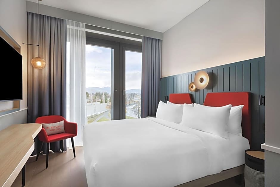 The Passenger, a Tribute Portfolio Hotel
