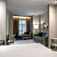 The Row Hotel at Assembly Row, Autograph Collection by Marriott