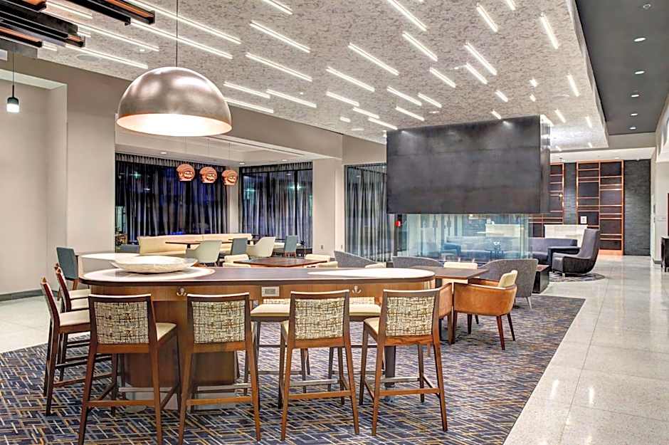 Homewood Suites by Hilton Richmond-Downtown