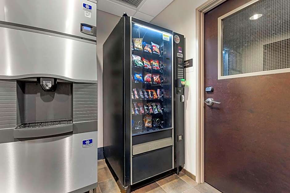 Sleep Inn & Suites Cumberland