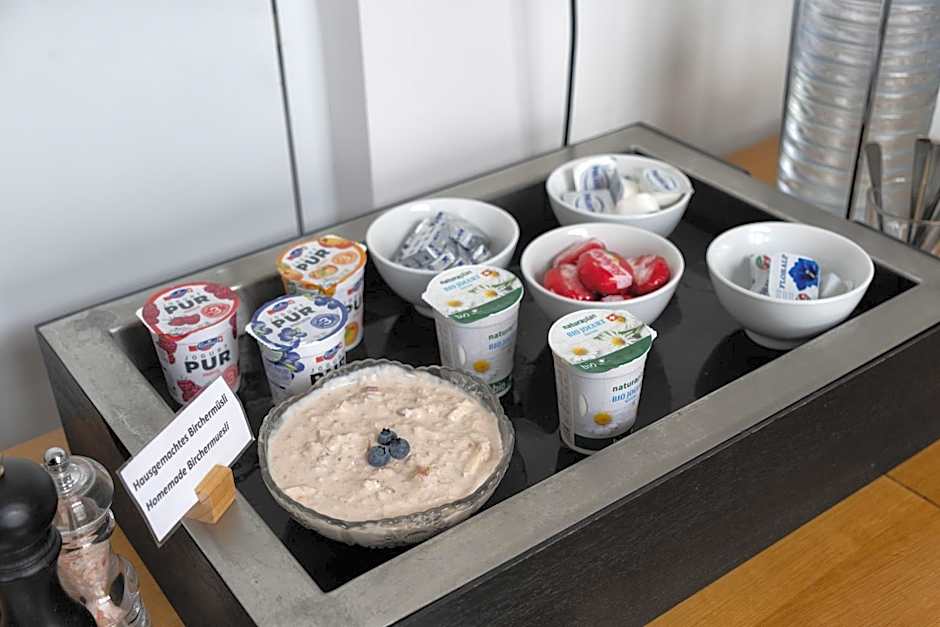 Royal Hotel - Urban Living