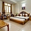 Hotel Sunstar Residency