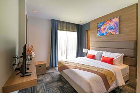 Family Suite with Balcony