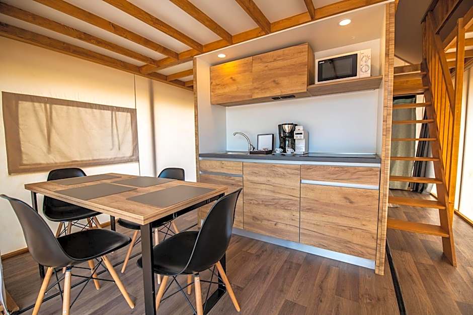 Arena One 99 Glamping