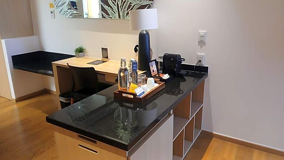 Voco Guadalajara Neruda By IHG