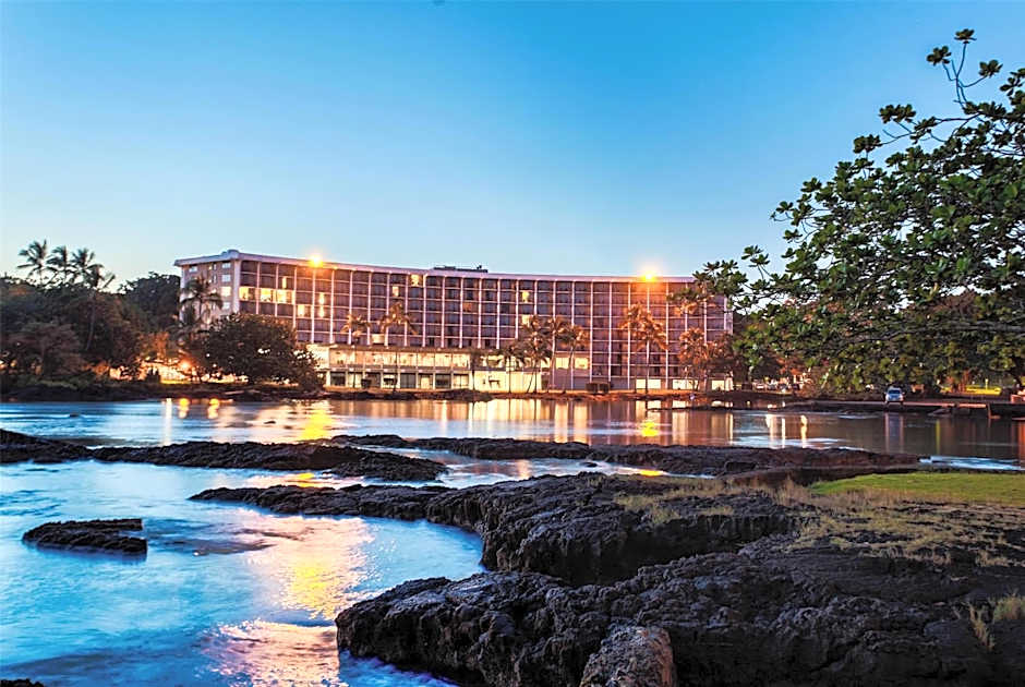 Hilo Hawaiian Hotel, Trademark Collection by Wyndham
