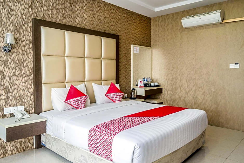 Vaccinated Staff - OYO 676 Hotel Osaka