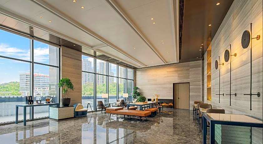 Holiday Inn Zhuhai City Center By IHG