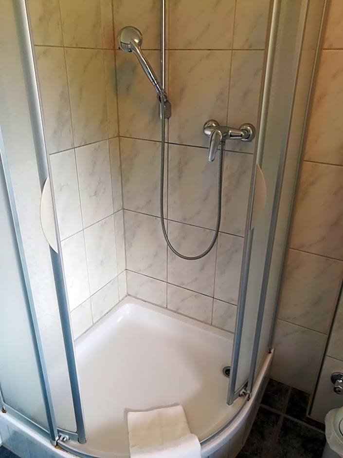 Gästehaus Grunewald Bed & Breakfast