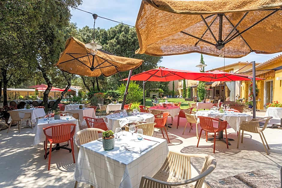 Logis Hôtel La Bastide De Grignan & Restaurant La Chênaie