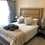 8 on Acacia Guesthouse