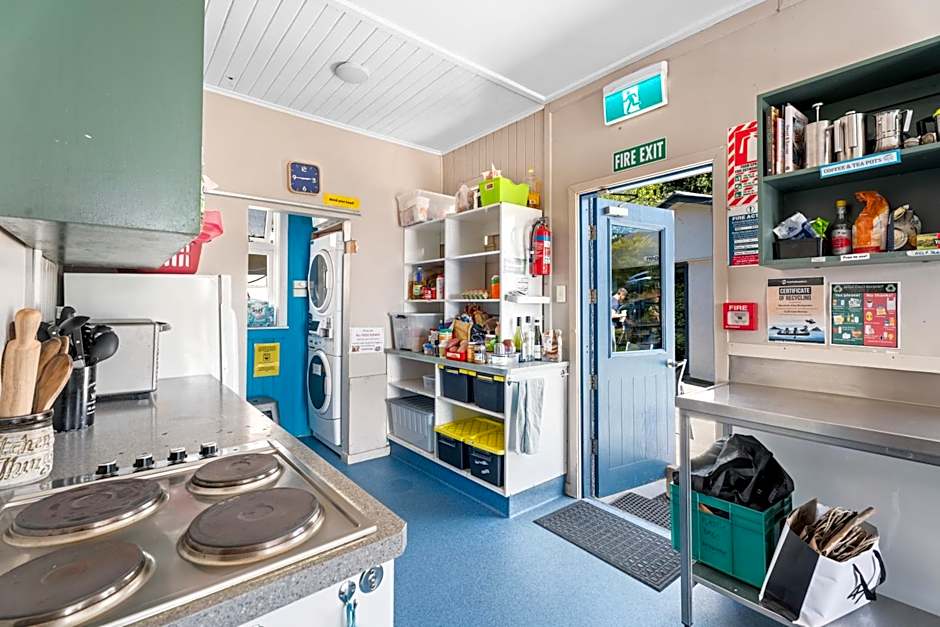 Mountain View Backpackers