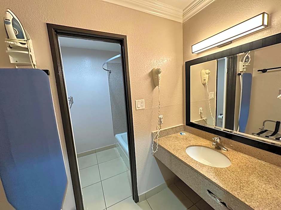 Super 8 by Wyndham Mesa Downtown Near Convention Center