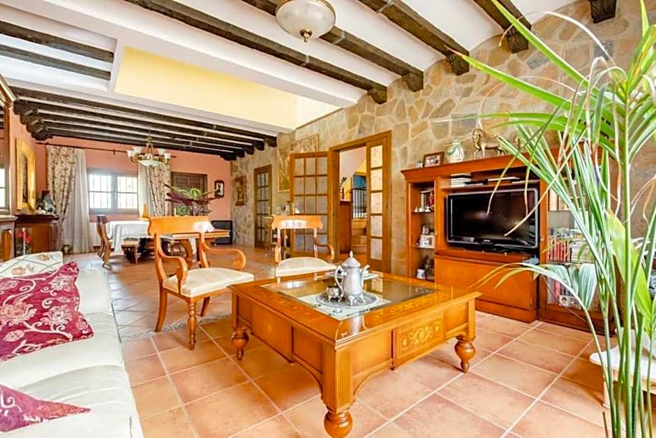 Masia Castellvi B&B