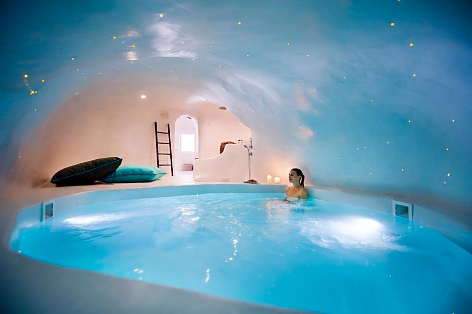 Sophia Luxury Suites