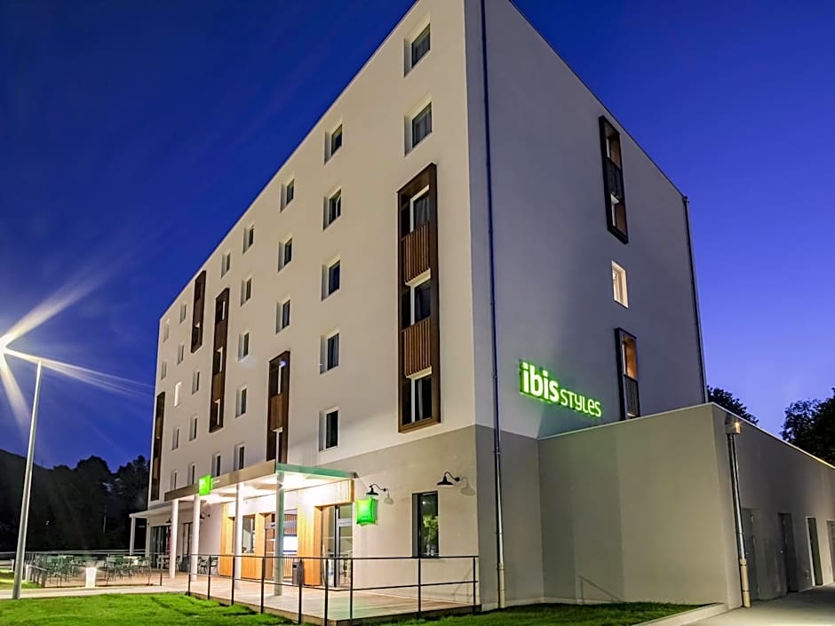 ibis Styles Albertville