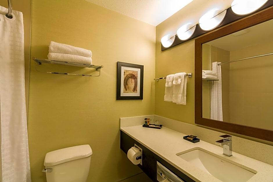 The Kanata Inns Invermere