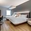 Comfort Inn & Suites Newark Liberty International Airport