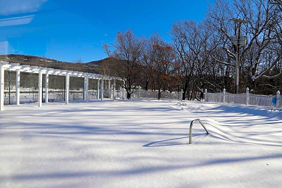 The Lodge at Jackson Village