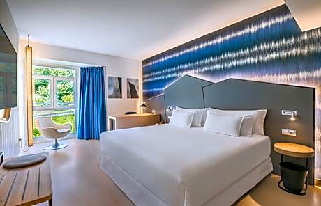 Double Single Use superior