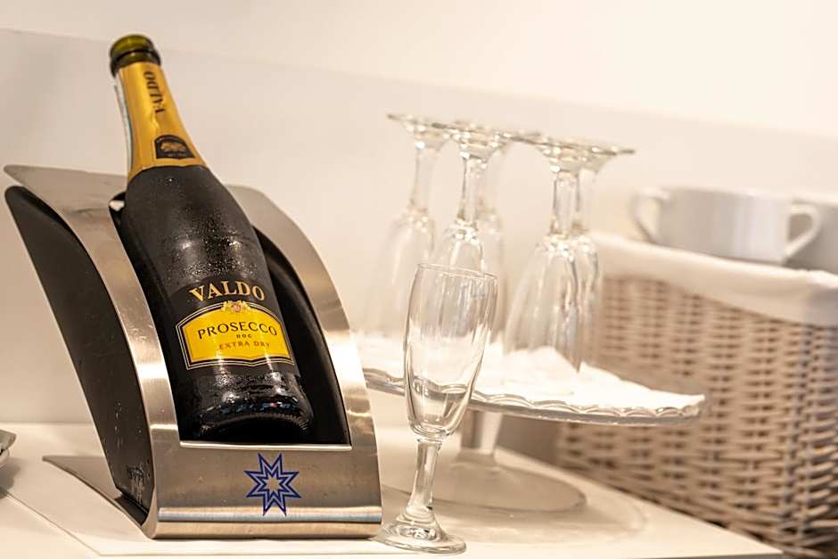 Regina Urban Beach Hotel