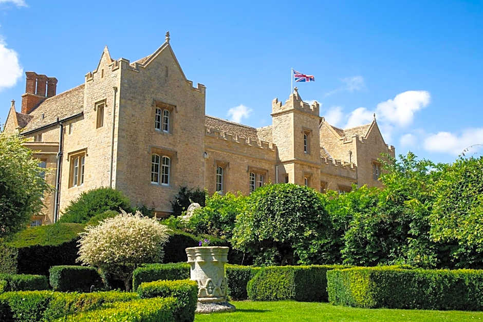Weston Manor Hotel