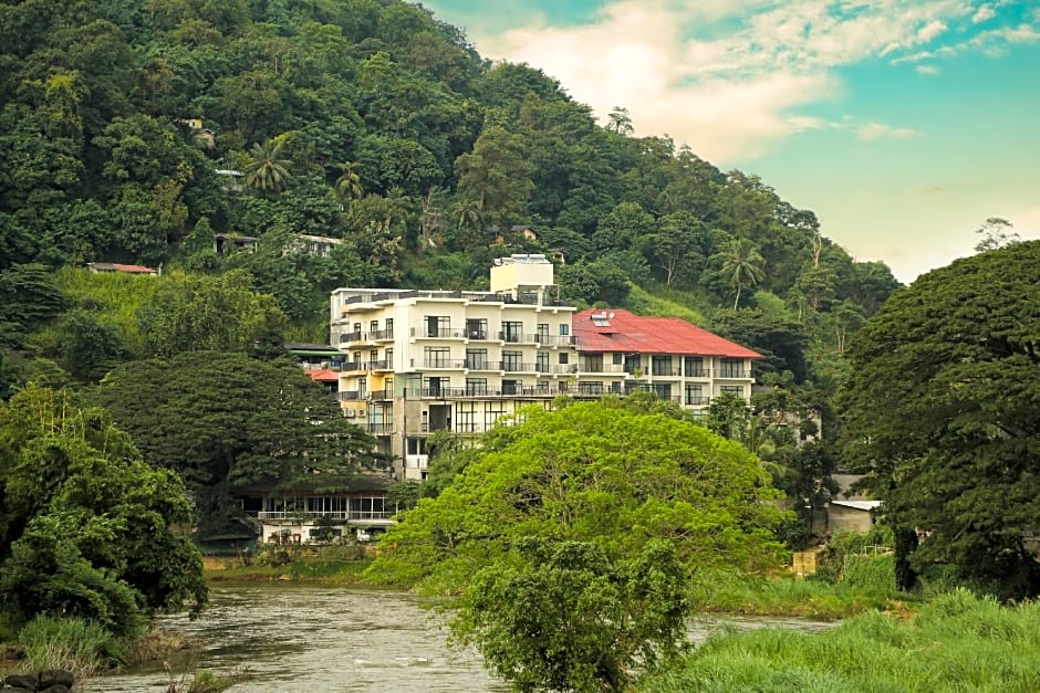 Oak Ray Regency Hotel