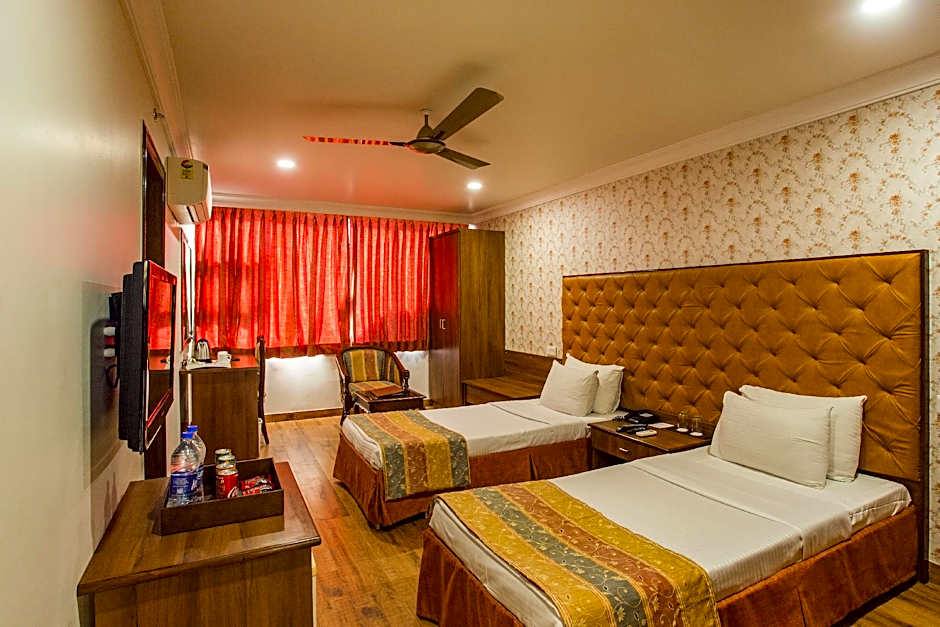 Hotel The Grand Regency