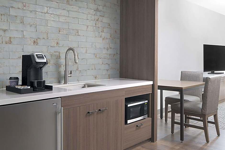 Hilton Garden Inn Camden Waterfront