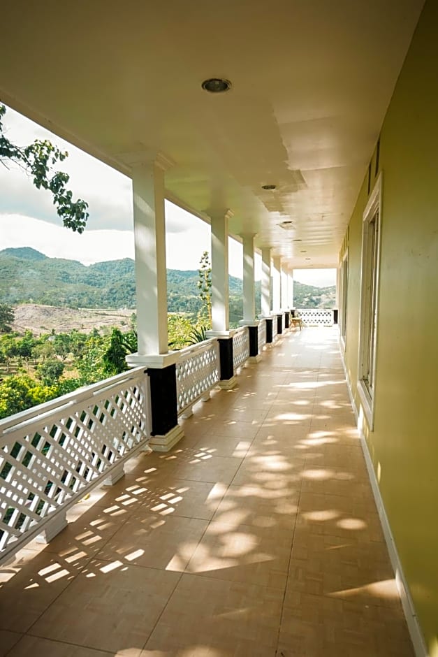Hakata Lejja near Natural Hot spring