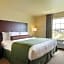 Cobblestone Inn & Suites - Linton