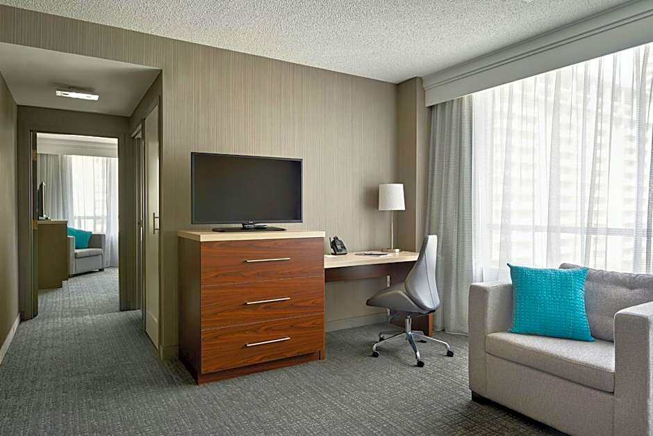 Courtyard by Marriott Toronto Downtown