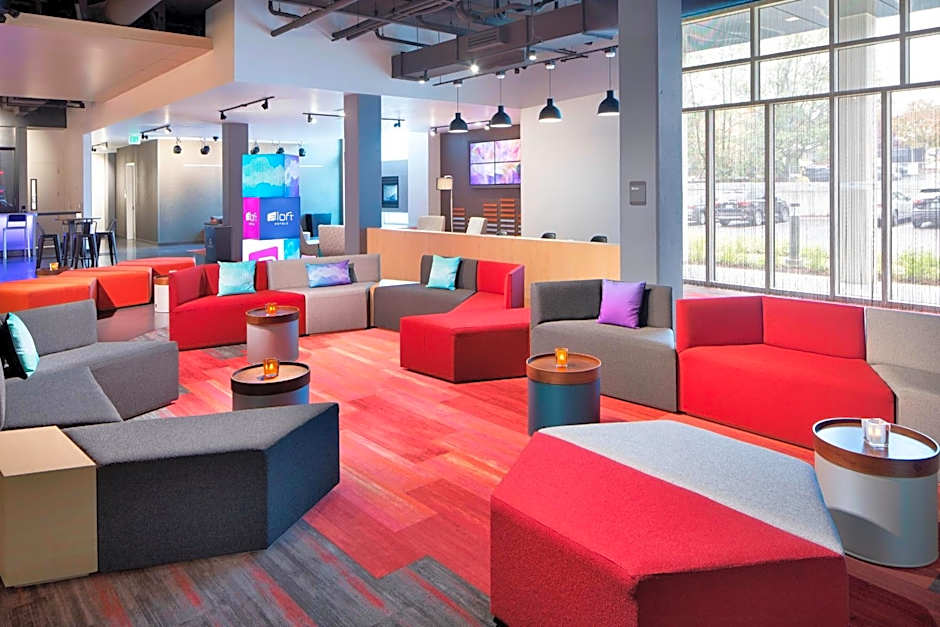Aloft Seattle Sea-Tac Airport
