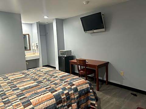 Sky Inn Hotel