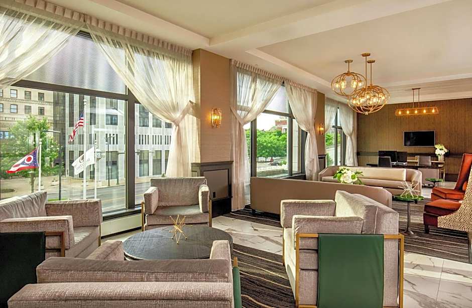 DoubleTree By Hilton Youngstown Downtown