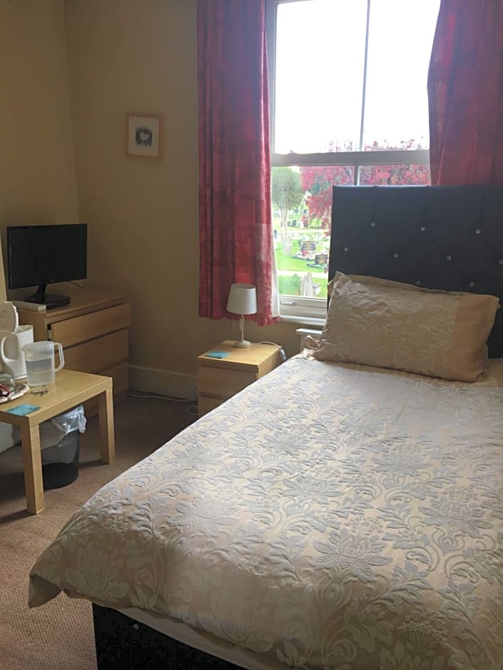 The Townhouse B and B free continental breakfast included