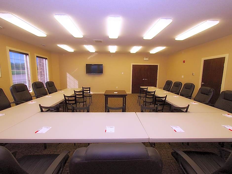 BCMInns - Lac La Biche