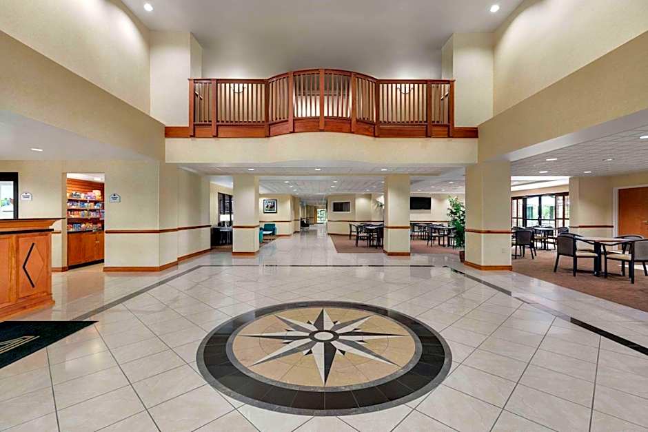 Wingate by Wyndham Louisville East